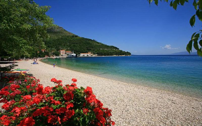 Hotel Quercus Drvenik  Εξωτερικό φωτογραφία