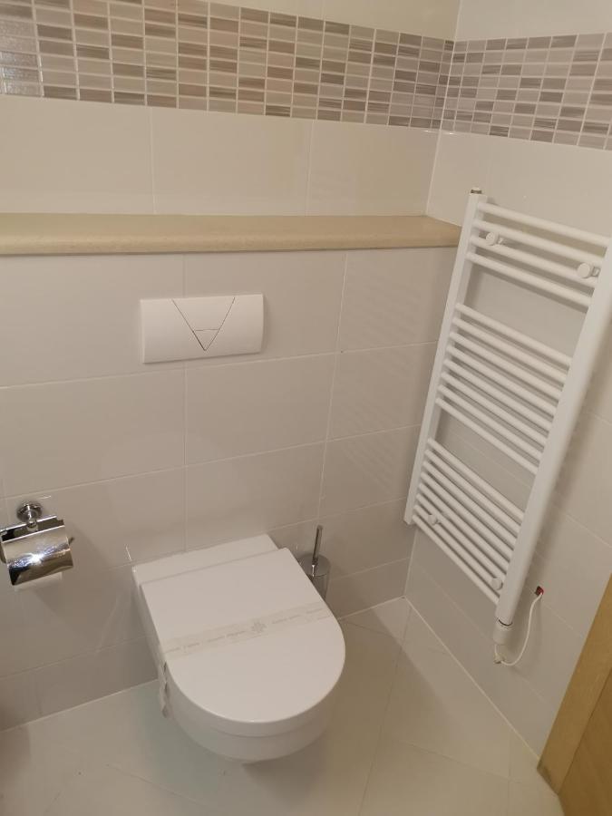 Hotel Quercus Drvenik  Εξωτερικό φωτογραφία