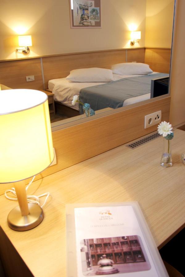 Hotel Quercus Drvenik  Εξωτερικό φωτογραφία